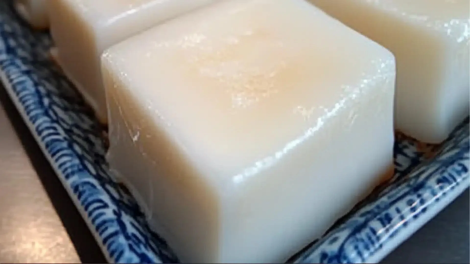 Chinese Coconut Pudding dessert, a silky and creamy treat