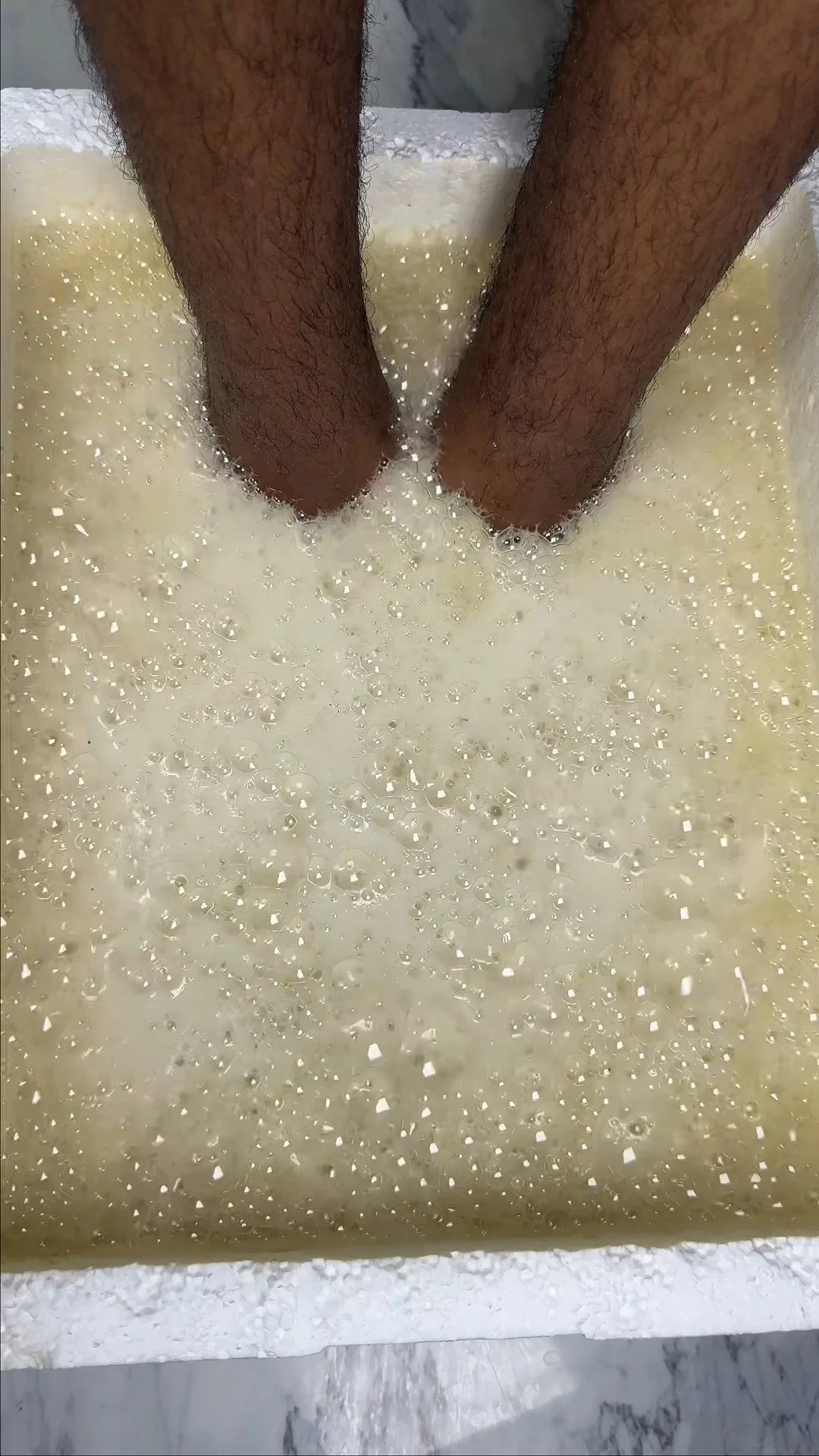 Soothing oregano and baking soda foot soak for relaxation